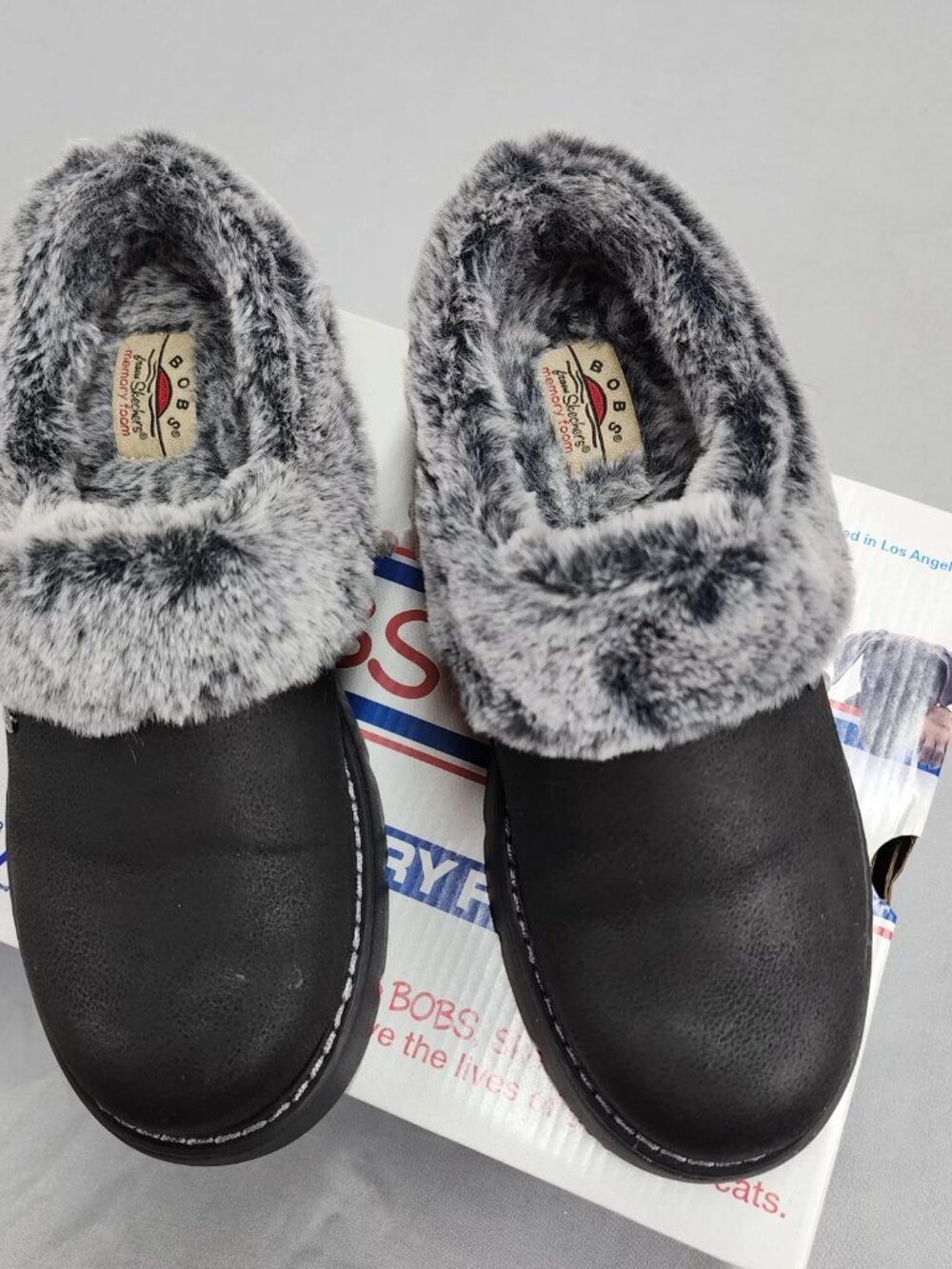 BOBS from Skechers Keepsakes Lite Cozy Blend Slippers Womens 7.5 Black Faux Fur - Picture 2 of 12